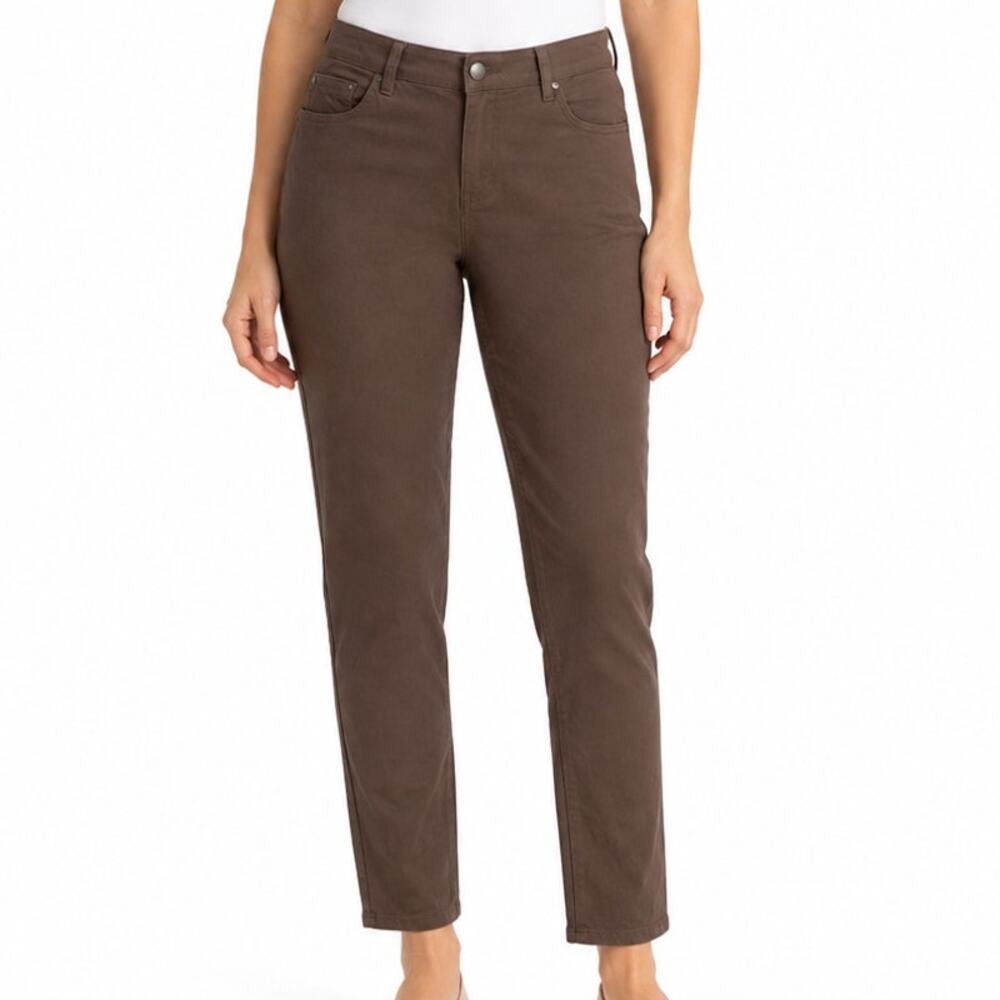 Chico's So Slimming NWT Brown Straight Leg Jeans Women's 2R US 12 Stretch
